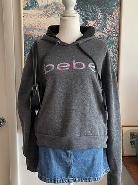 Bebe Hoodie Sweater Womens XL Grey Rhinestone Logo Pullover McBling Sportyu Y2K